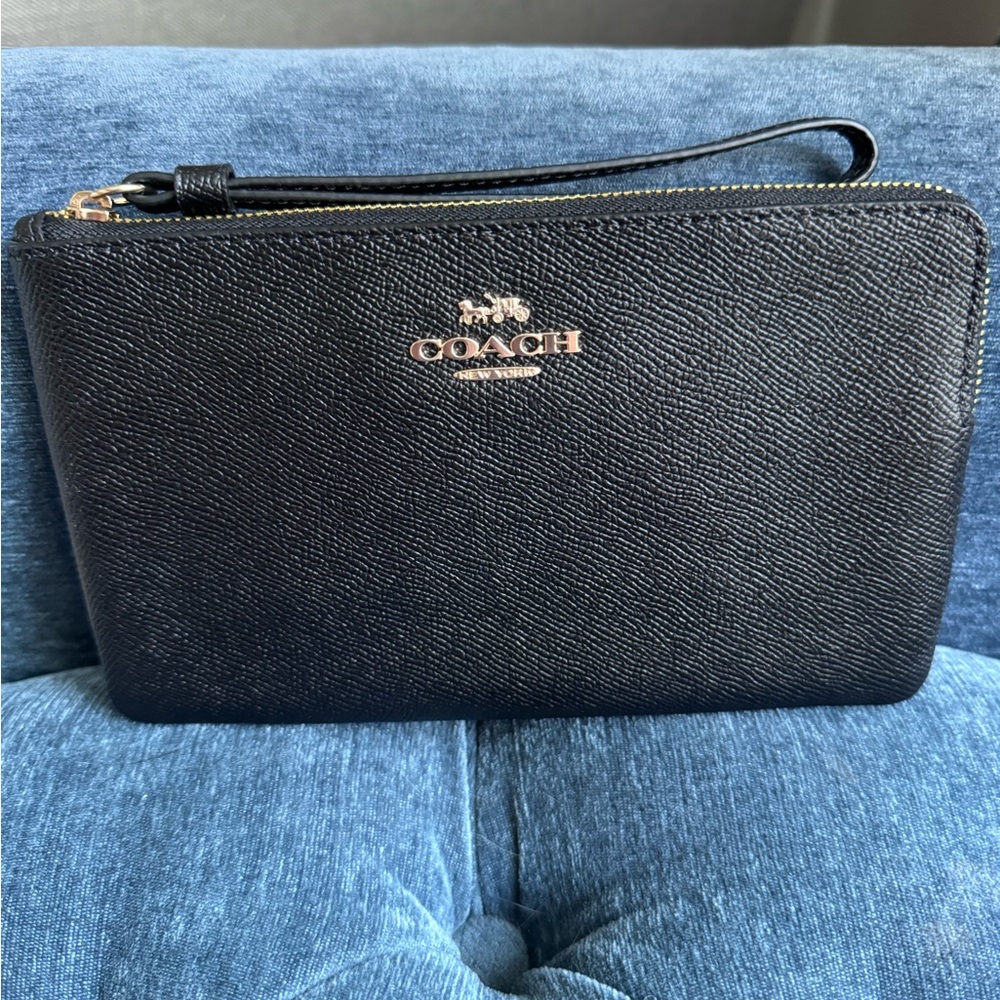 Coach cross grain large corner zip wristlet